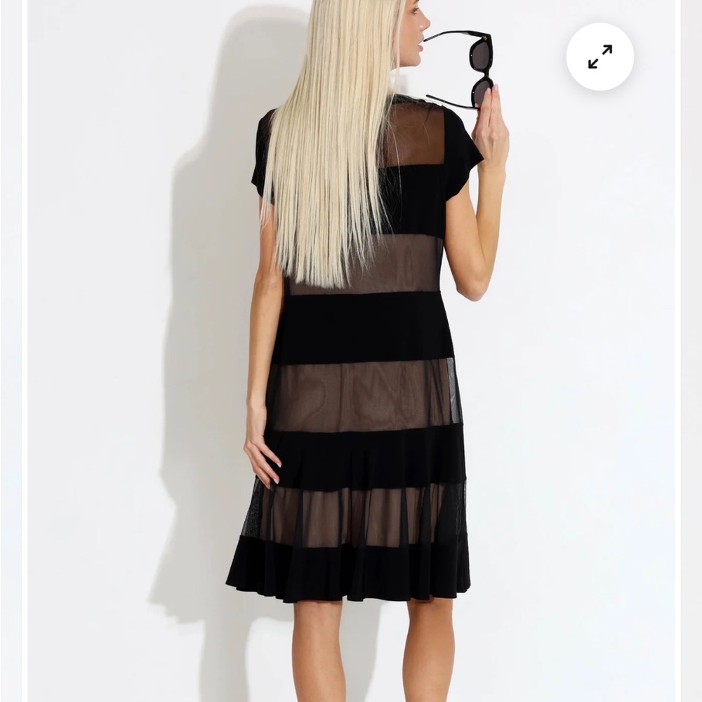 Chic and sophisticated Joseph ribkoff dress